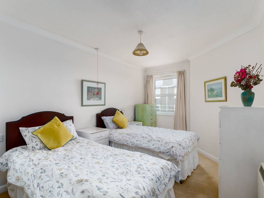 1 bed flat for sale in Flat 34 Kirkland Court, 8 Lasswade Road, Liberton EH16, £130,000