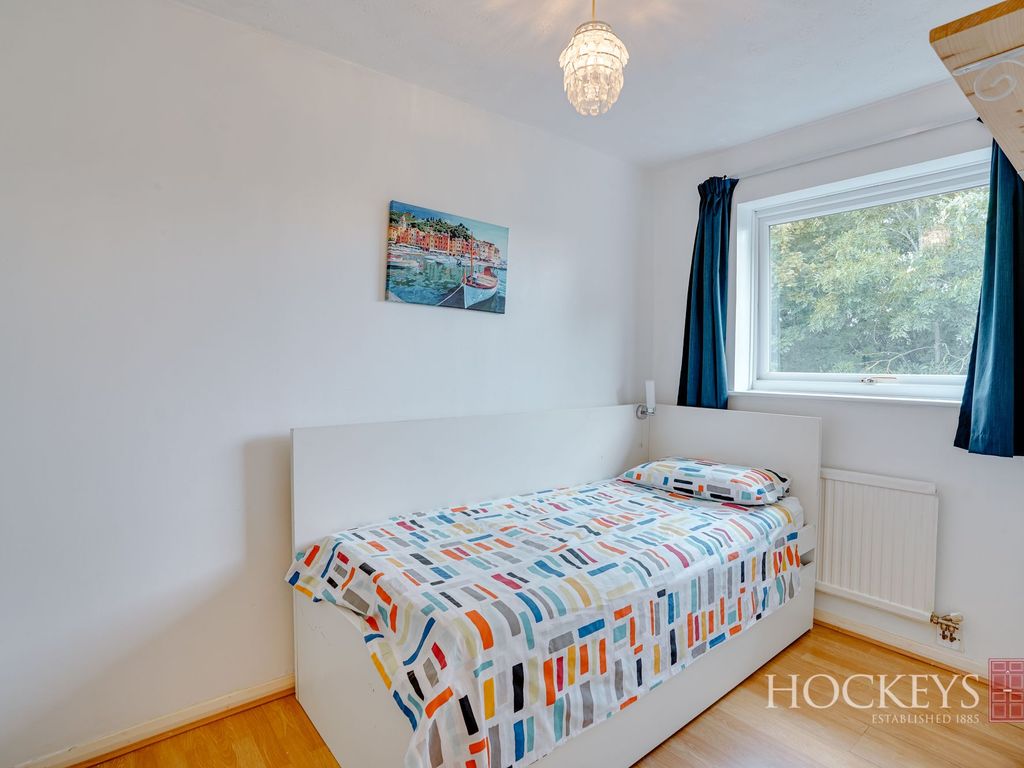 2 bed terraced house for sale in Caribou Way, Cambridge CB1, £375,000