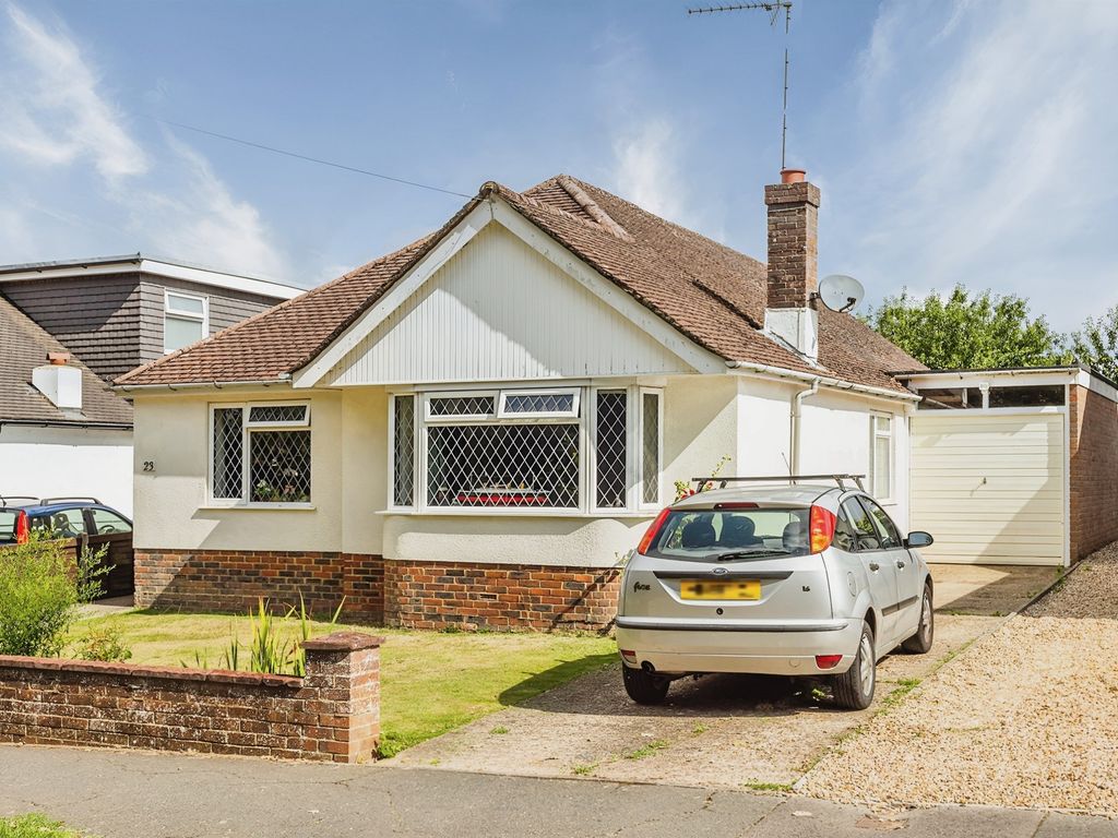 4 bed bungalow for sale in Adastra Avenue, Hassocks BN6, £630,000