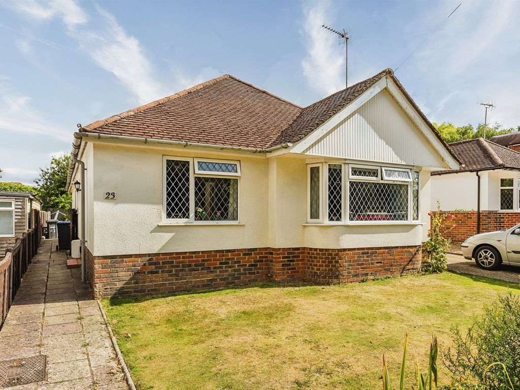 4 bed bungalow for sale in Adastra Avenue, Hassocks BN6, £630,000