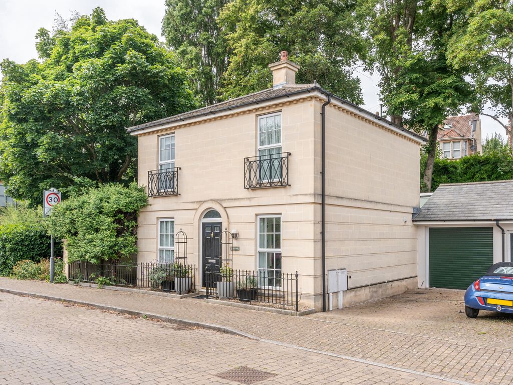 3 bed detached house for sale in Burlington Road, Portishead, Bristol BS20, £465,000