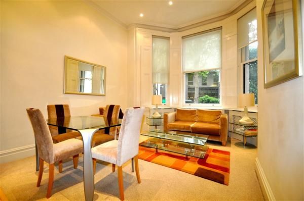 1 bed flat to rent in Ashburn Gardens, London SW7, £2,600 pcm