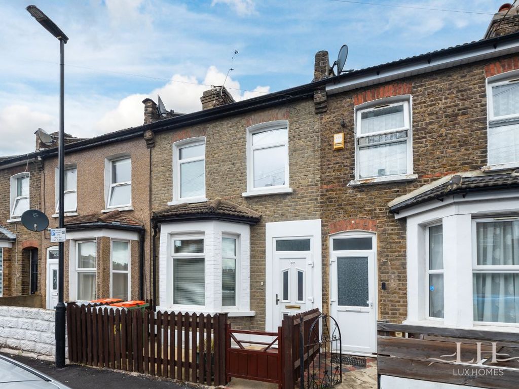 2 bed terraced house for sale in Ranelagh Road, London E6, £400,000