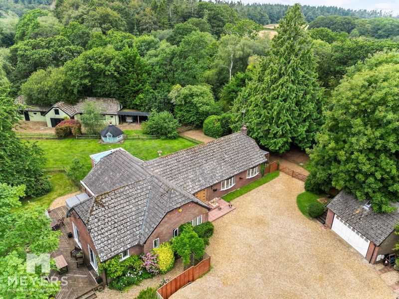 4 bed bungalow for sale in Bindon Lane, East Stoke BH20, £1,195,000