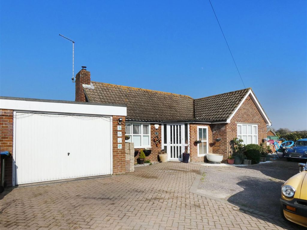2 bed detached bungalow for sale in Briar Close, Church Road, Yapton, Arundel BN18, £430,000