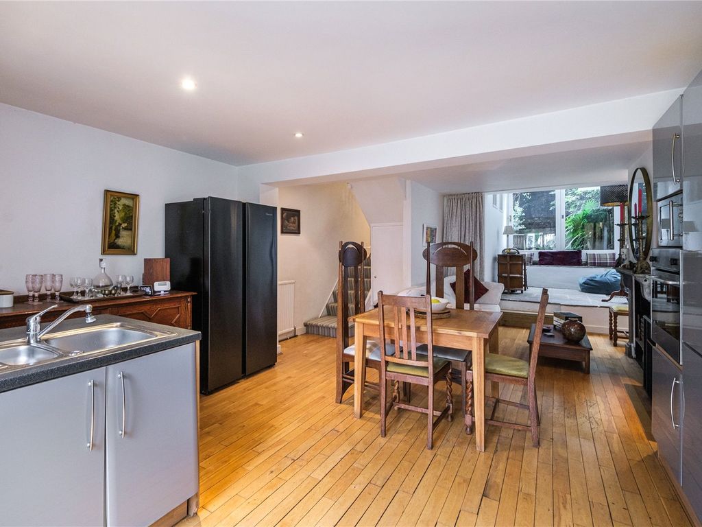 3 bed property for sale in Linton Street, Islington N1, £1,695,000