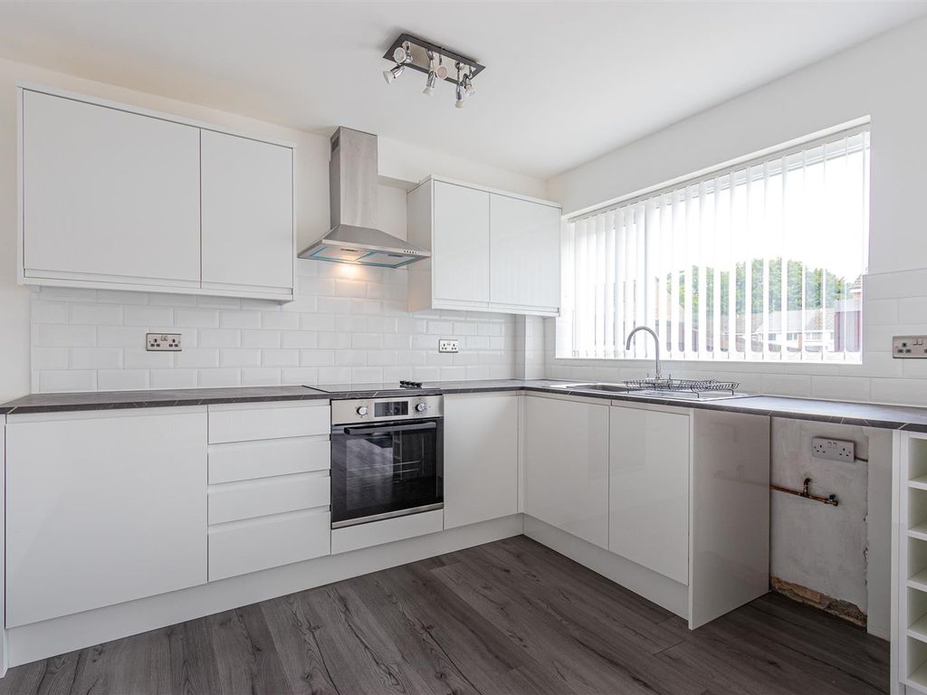 3 bed property to rent in The Hawthorns, Cardiff CF23, £1,200 pcm