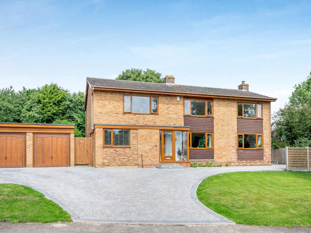 4 bed detached house for sale in Welton Park, Welton, Daventry Northamptonshire NN11, £700,000