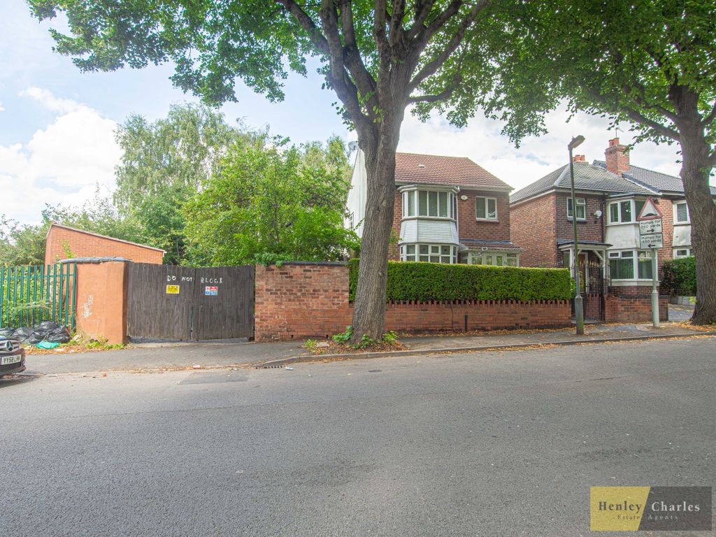 3 bed detached house for sale in Gibson Road, Handsworth, Birmingham B20, £375,000