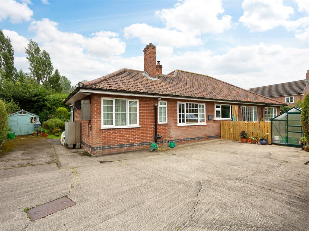 4 bed bungalow for sale in Main Street, Wilberfoss, York, East Riding Of Yorkshi YO41, £400,000