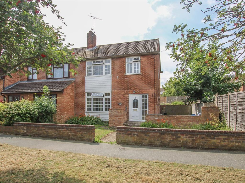3 bed semi-detached house for sale in Wid Close, Hutton, Brentwood CM13, £450,000