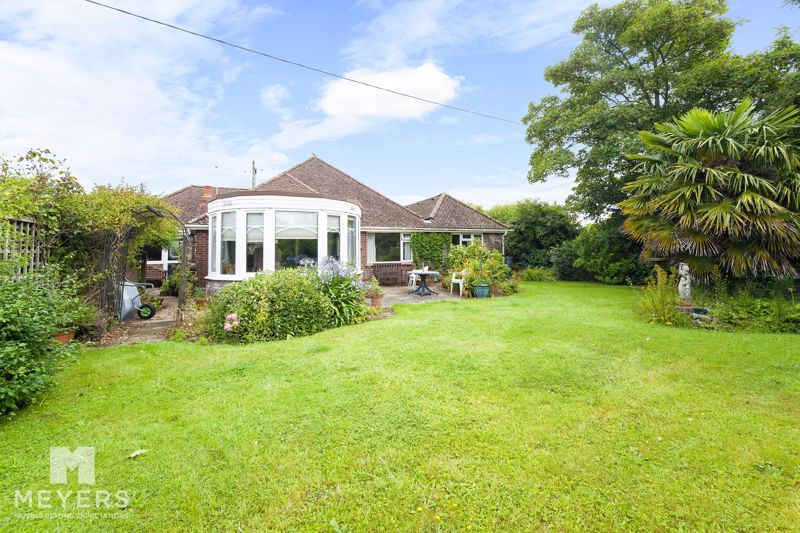 3 bed bungalow for sale in Duck Street, Wool BH20, £550,000