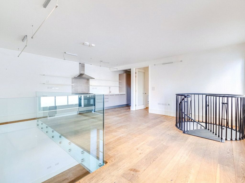 3 bed end terrace house to rent in Parsons Green, Parsons Green SW6, £5,500 pcm