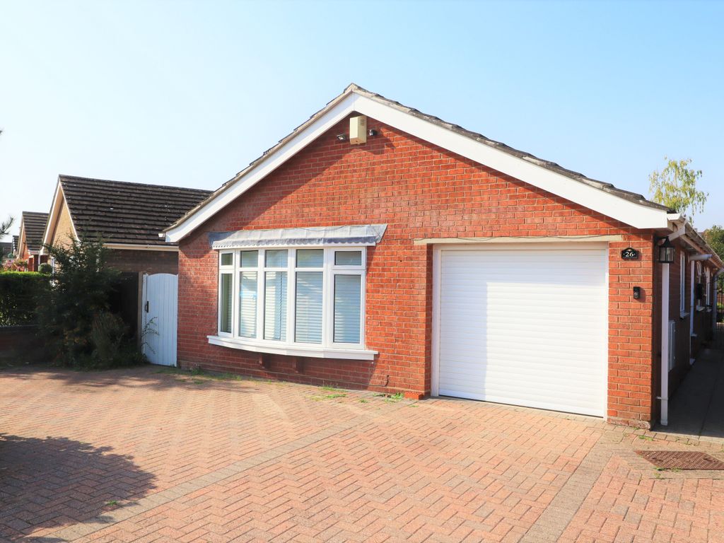 4 bed detached bungalow for sale in Mellows Close, Reepham LN3, £364,500
