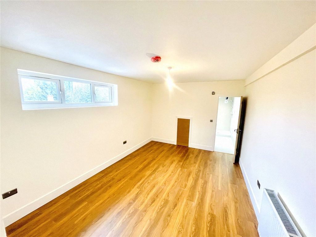 New home, 1 bed flat for sale in Oakfield Road, West Croydon, Croydon CR0, £225,000