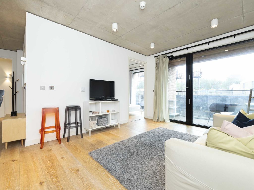 2 bed flat for sale in Railway Arches, Mentmore Terrace, London E8, £725,000