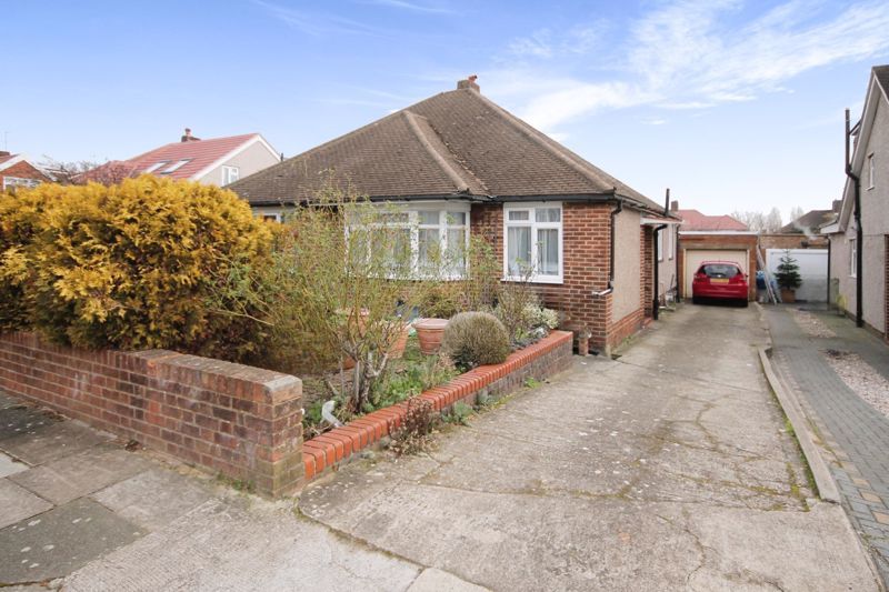 2 bed bungalow for sale in Newlands Close, Wembley HA0, £520,000
