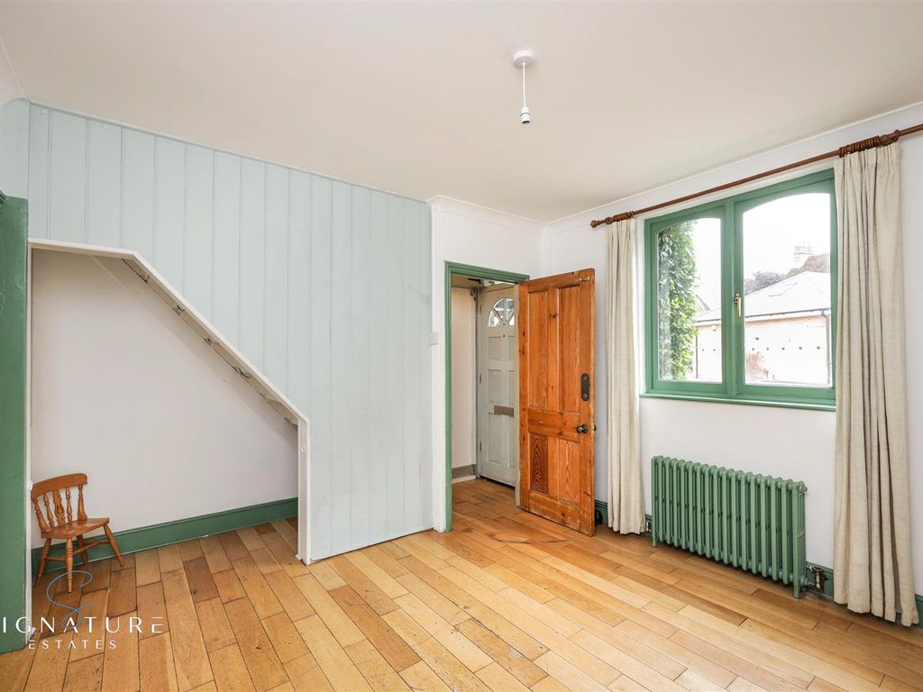 2 bed terraced house for sale in Bridge Road, Hunton Bridge, Kings Langley WD4, £425,000