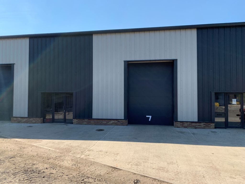Industrial to let in Asenby Business Park, Thirsk YO7, £30,600 pa