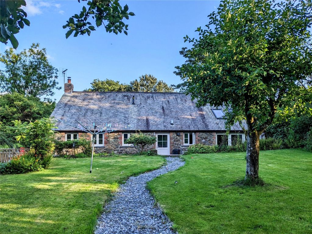 3 bed cottage for sale in Llanddewi Velfrey, Narberth SA67, £349,950
