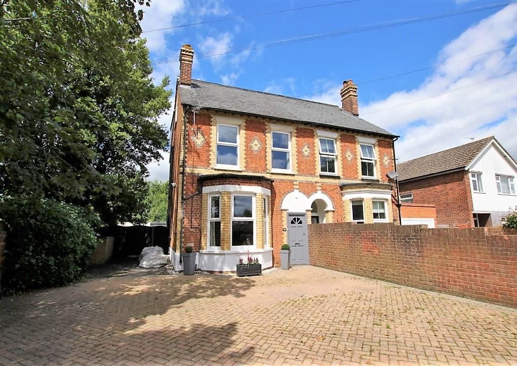 4 bed semi-detached house for sale in School Road, Tilehurst, Reading RG31, £500,000