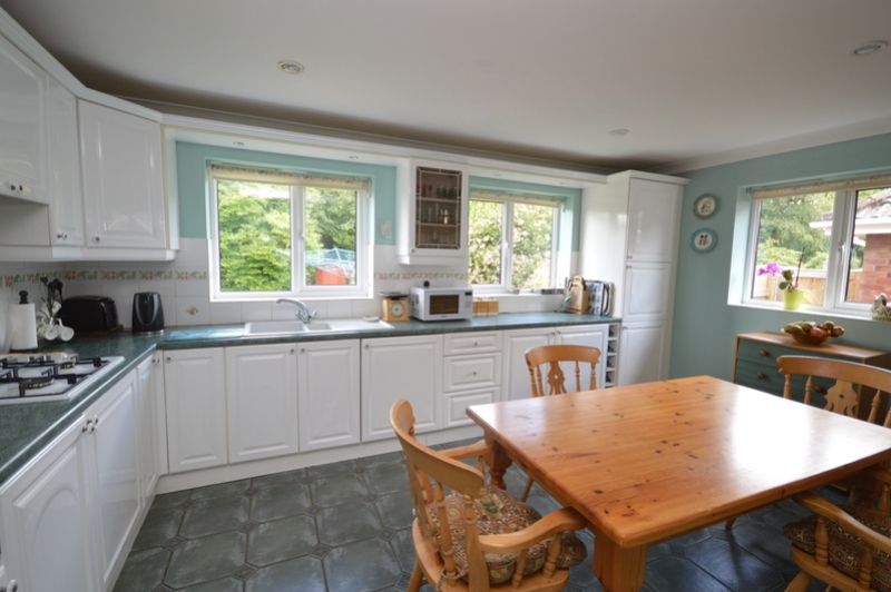 4 bed detached house for sale in Kirland Bower, Bodmin PL30, £685,000