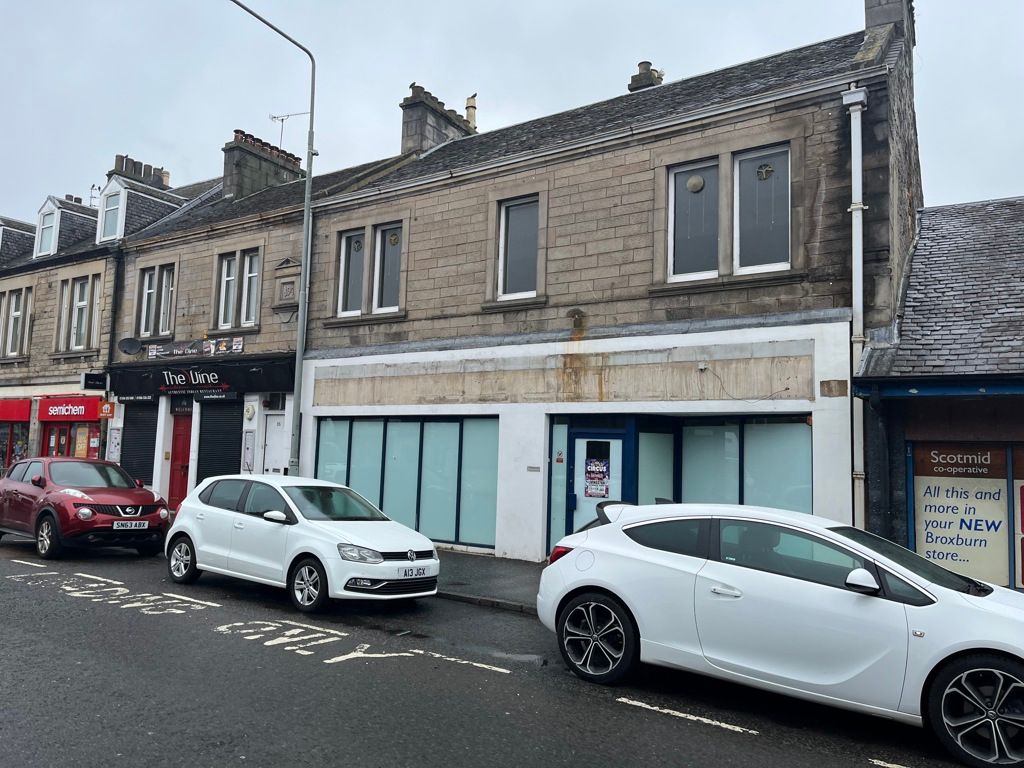Retail premises to let in 57 East Main Street, Broxburn, West Lothian EH52, Non quoting