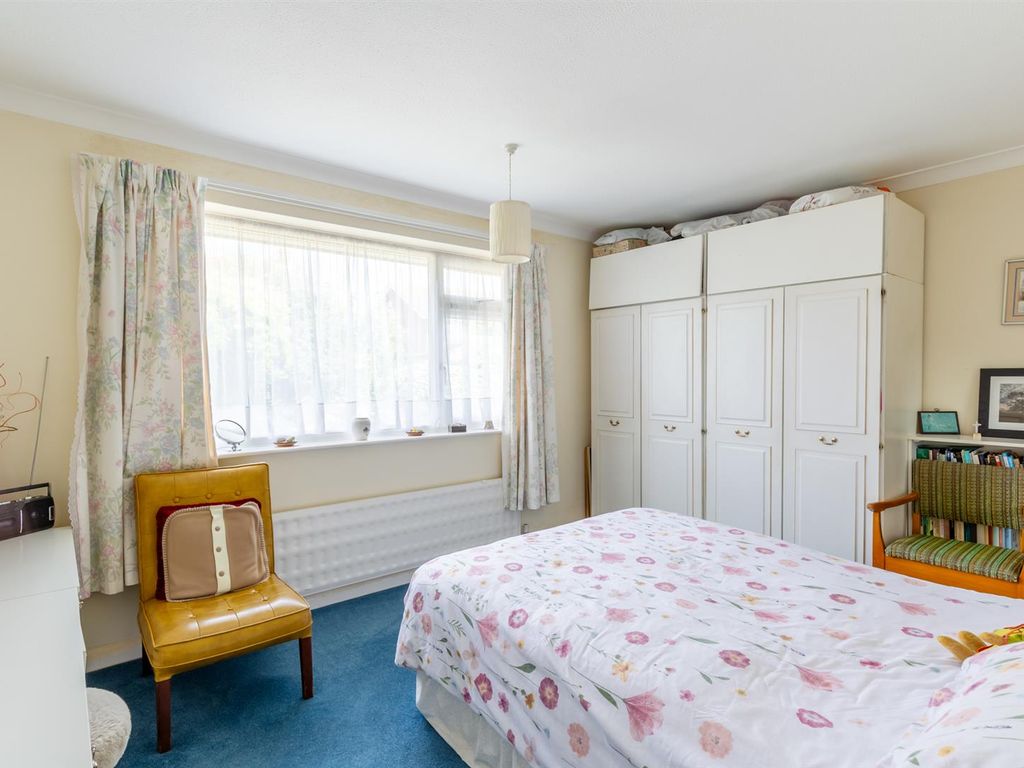 3 bed detached bungalow for sale in Beachfield Road, Bembridge PO35, £429,000