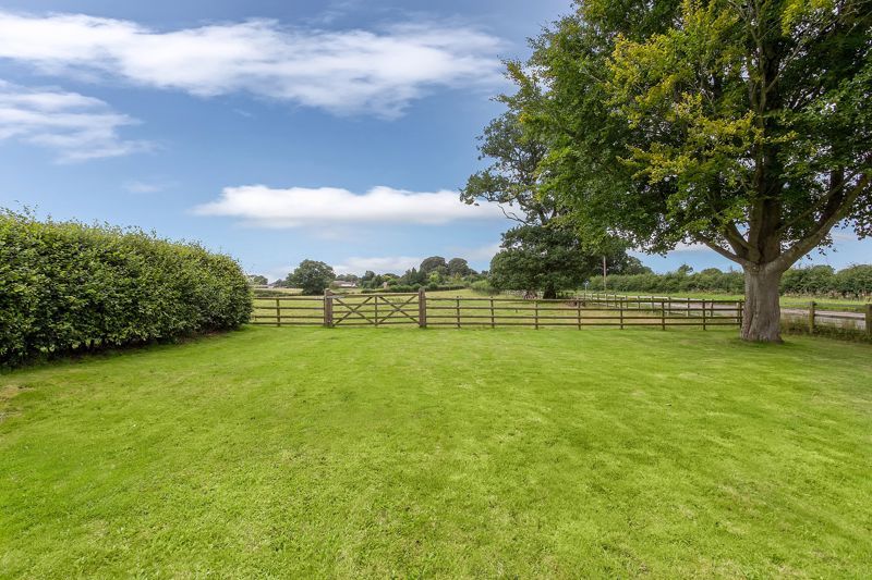 4 bed detached house for sale in Congleton Road, Gawsworth, Macclesfield SK11, £850,000