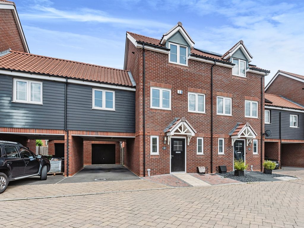 4 bed semi-detached house for sale in Aster Close, Didcot OX11, £425,000