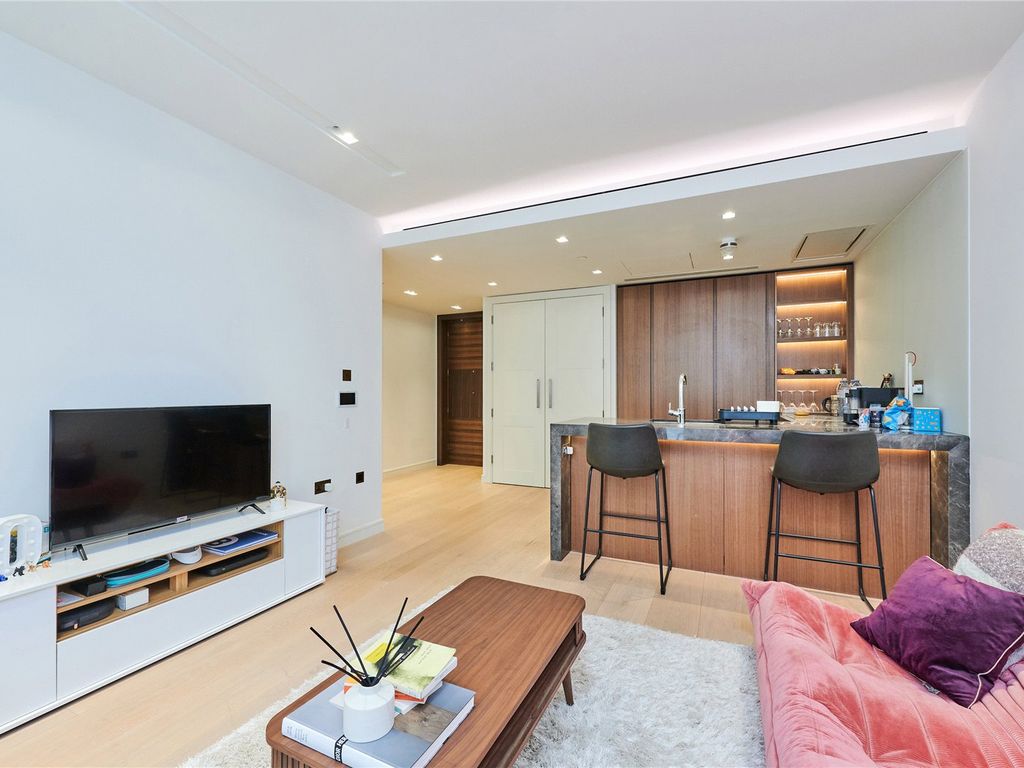 1 bed flat for sale in Portugal Street, Holborn WC2A, £1,560,000