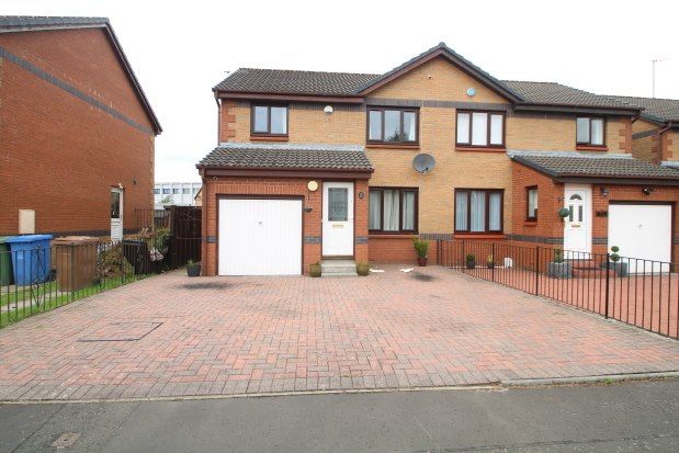 3 bed detached house to rent in Everard Drive, Glasgow G21, £1,300 pcm