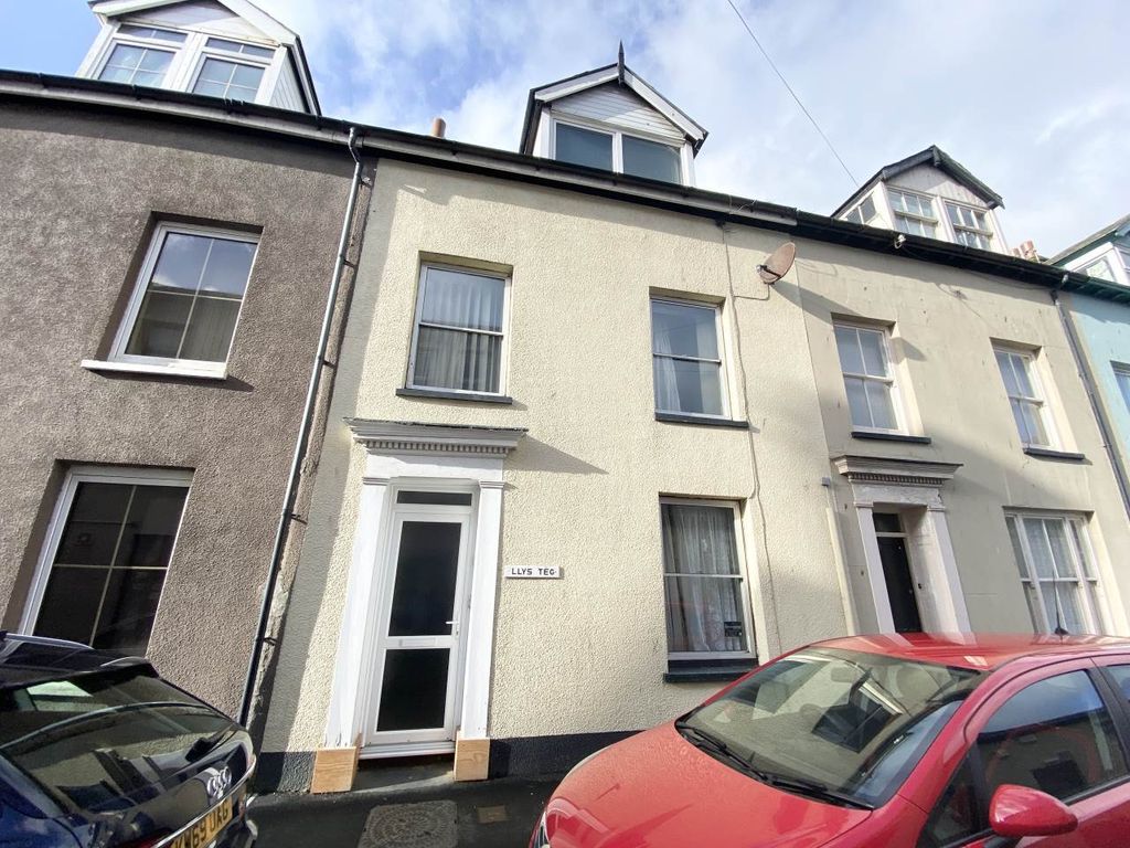 5 bed property for sale in Union Street, Aberystwyth, Ceredigion SY23, £240,000