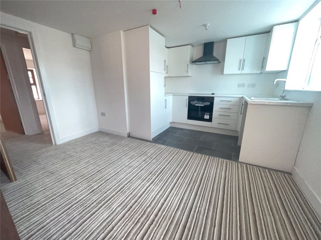2 bed flat for sale in Priory Street, Carmarthen, Carmarthenshire SA31, £135,000