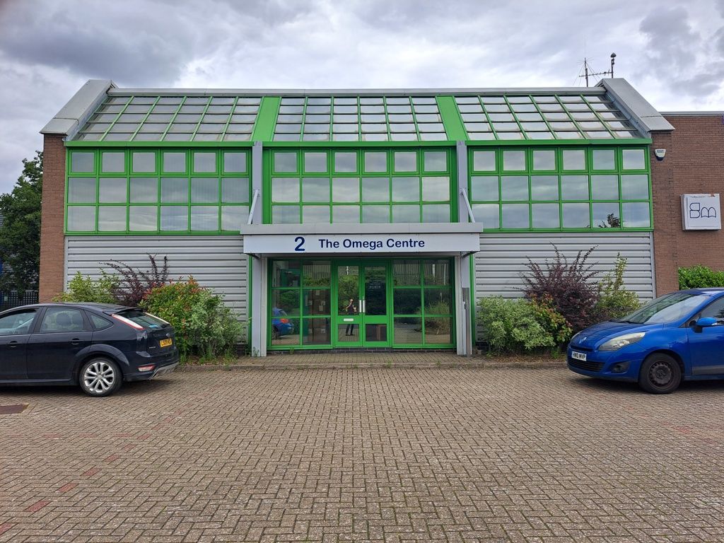 Office to let in Stratton Park, Biggleswade SG18, Non quoting