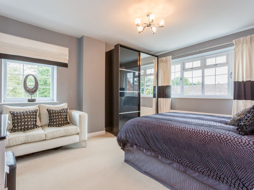 4 bed detached house for sale in Manor Park, Maids Moreton, Buckingham MK18, £750,000