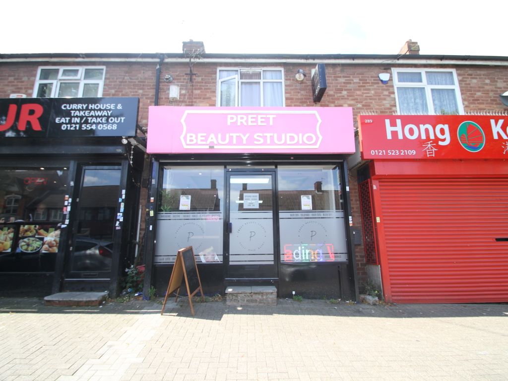 Retail premises to let in Rookery Road, Handsworth, Birmingham B21, £9,900 pa