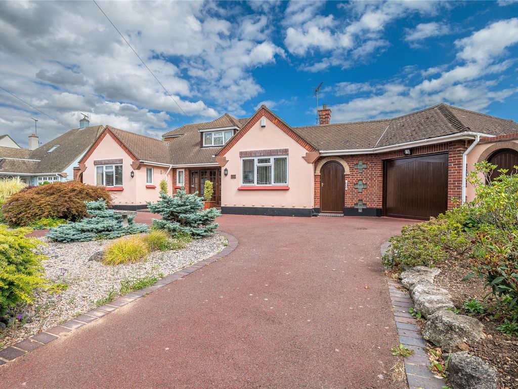 4 bed detached house for sale in The Broadway, Thorpe Bay, Essex SS1, £1,300,000