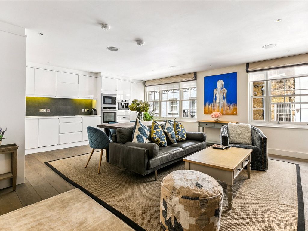 2 bed flat for sale in Lyall Mews West, Belgravia SW1X, £1,700,000