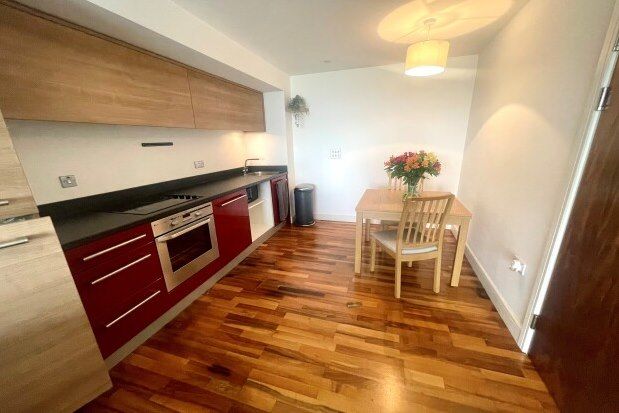1 bed flat to rent in Hemisphere, Birmingham B5, £950 pcm