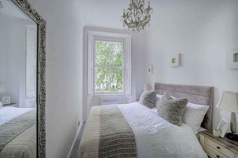 1 bed flat for sale in Rutland Gate, Knightsbridge, London SW7, £755,000