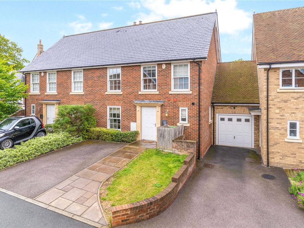 3 bed semi-detached house for sale in Long Row Close, Saffron Walden, Essex CB11, £530,000