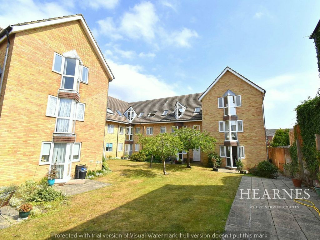 1 bed flat for sale in Sunnyhill Road, Poole BH12, £85,000