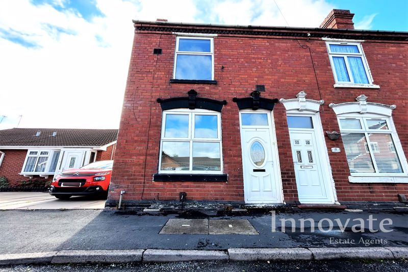 3 bed end terrace house to rent in John Street, Rowley Regis B65, £950 pcm