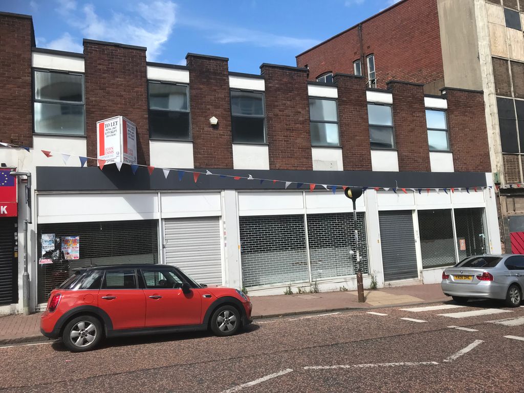 Retail premises to let in High Street, Dudley DY1, £25,000 pa