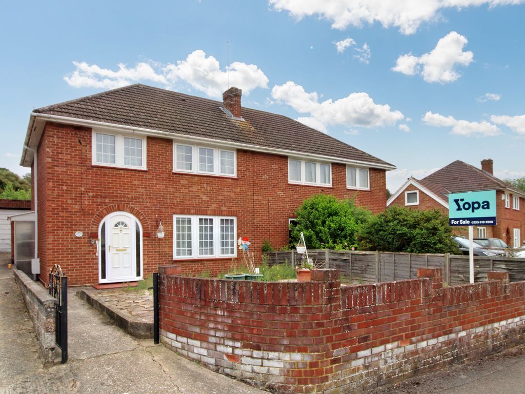 3 bed semi-detached house for sale in Whitley Wood Road, Reading RG2, £375,000