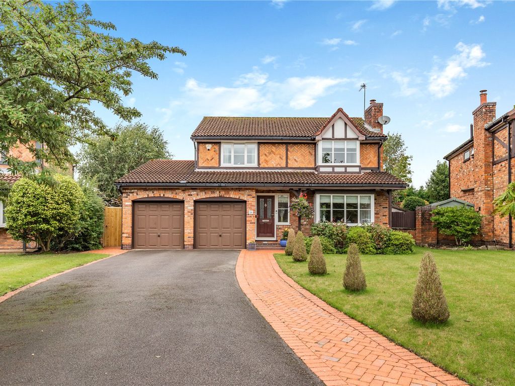 4 bed detached house for sale in Hazelwood Road, Wilmslow, Cheshire SK9, £675,000