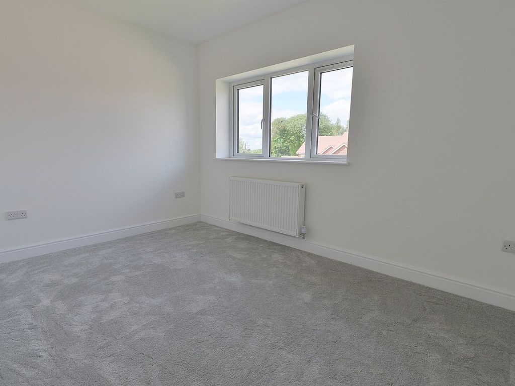 New home, 4 bed detached house for sale in Aldersgate Road, Stockport SK2, £595,000