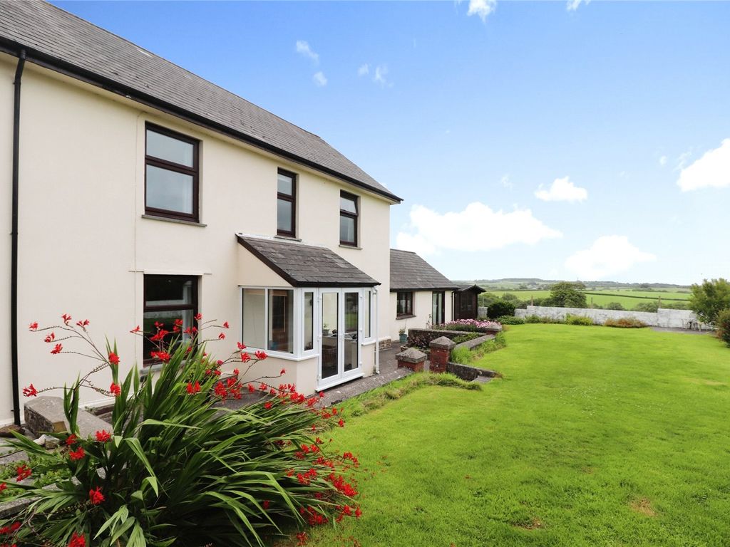 4 bed detached house for sale in Chilsworthy, Holsworthy EX22, £499,950