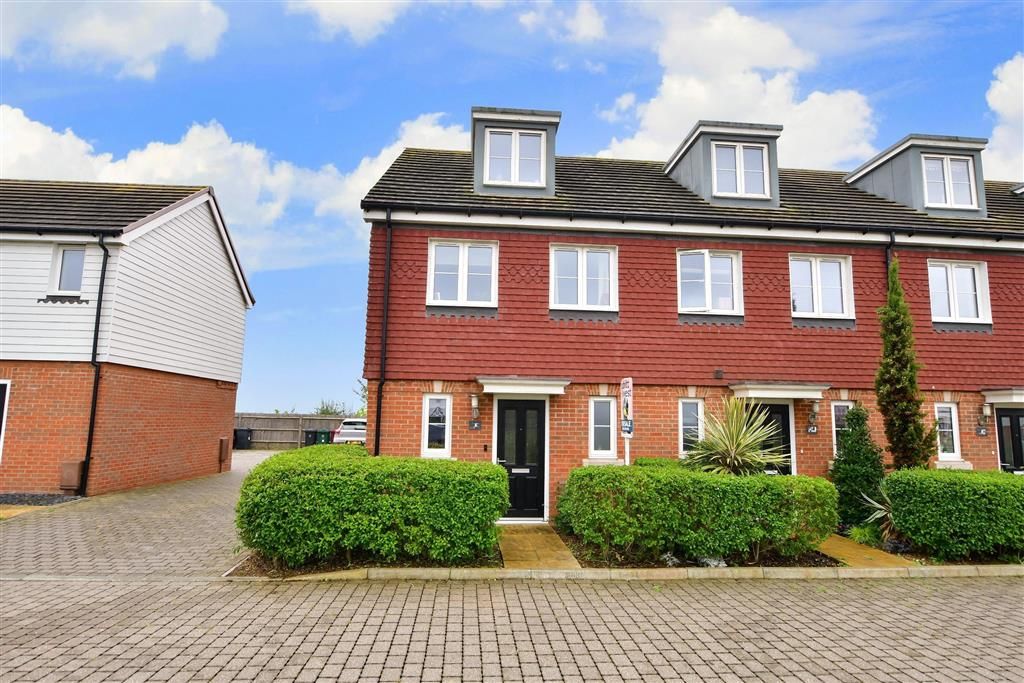 3 bed end terrace house for sale in Hangar Drive, Tangmere, Chichester, West Sussex PO20, £320,000